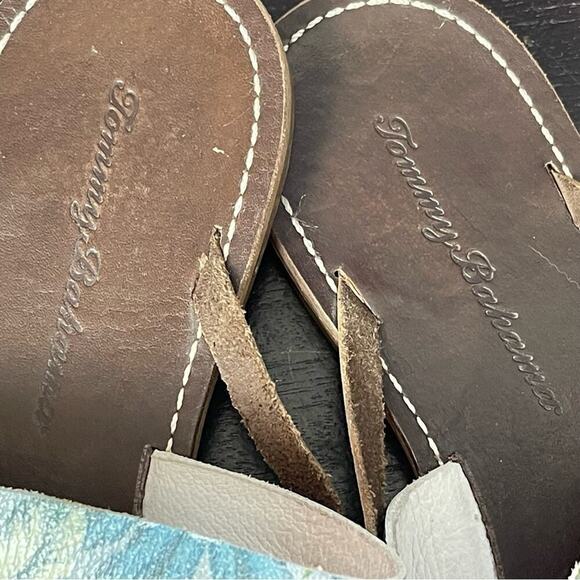 TOMMY BAHAMA Tropical Leather Sandal, Resort, Vacation, Pool, Lounge, Beach 10 - Picture 5 of 5